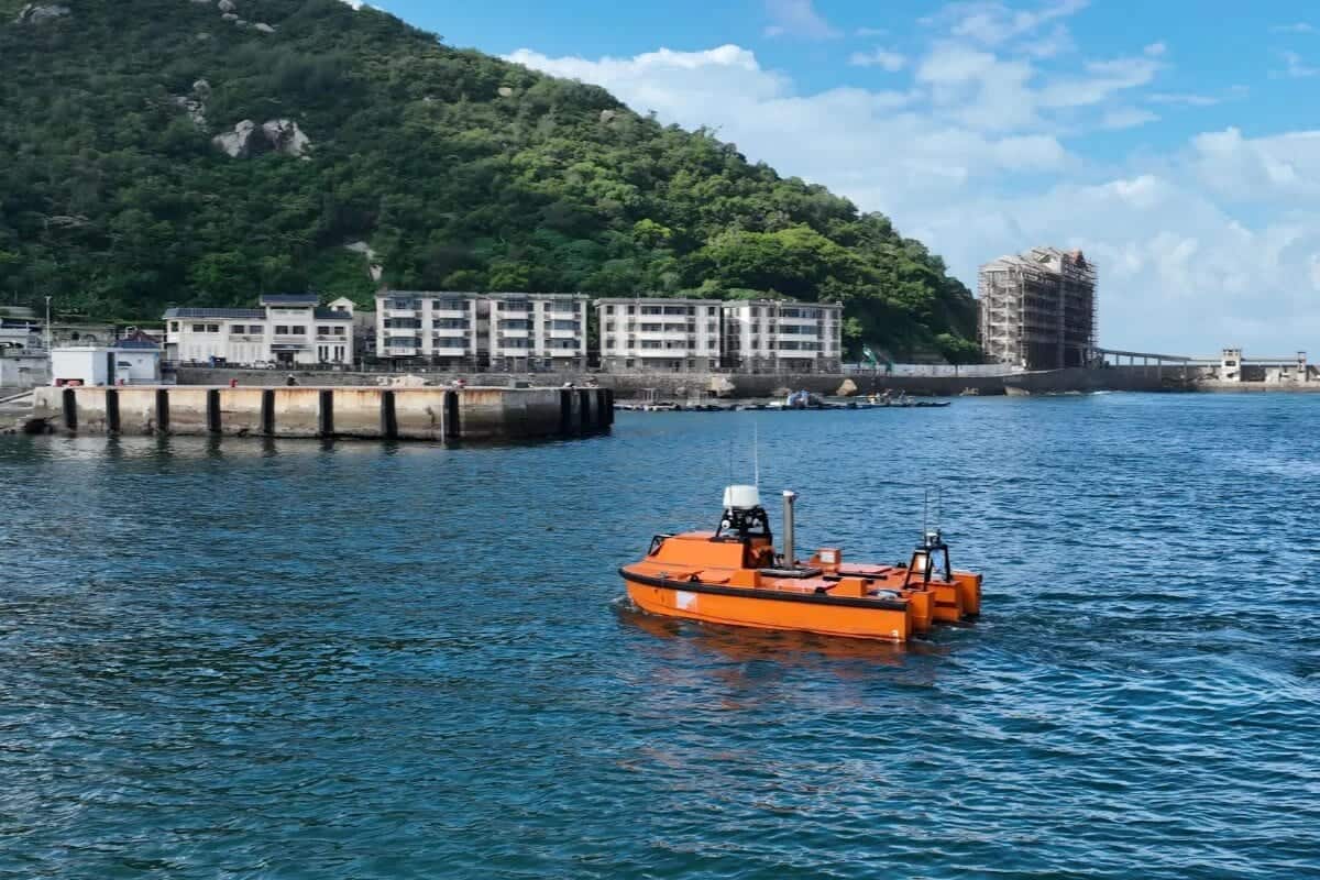 M40P USV — view 2