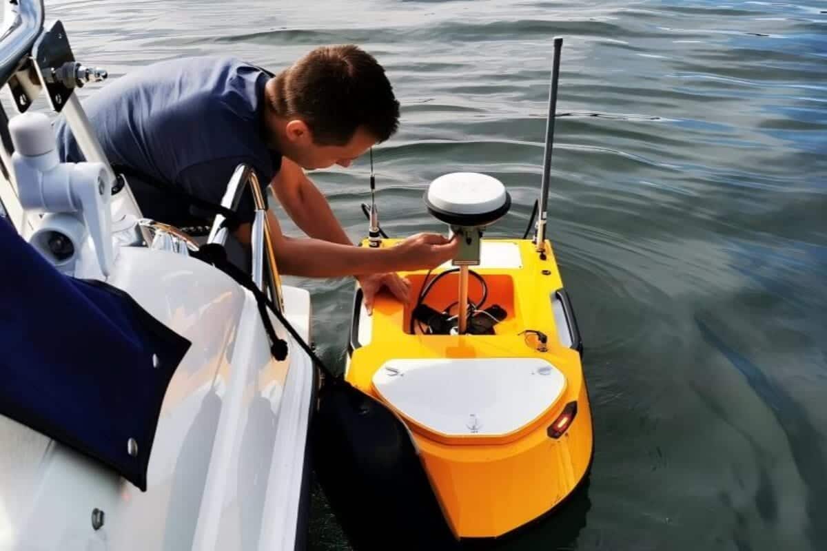SL20 USV — view 3