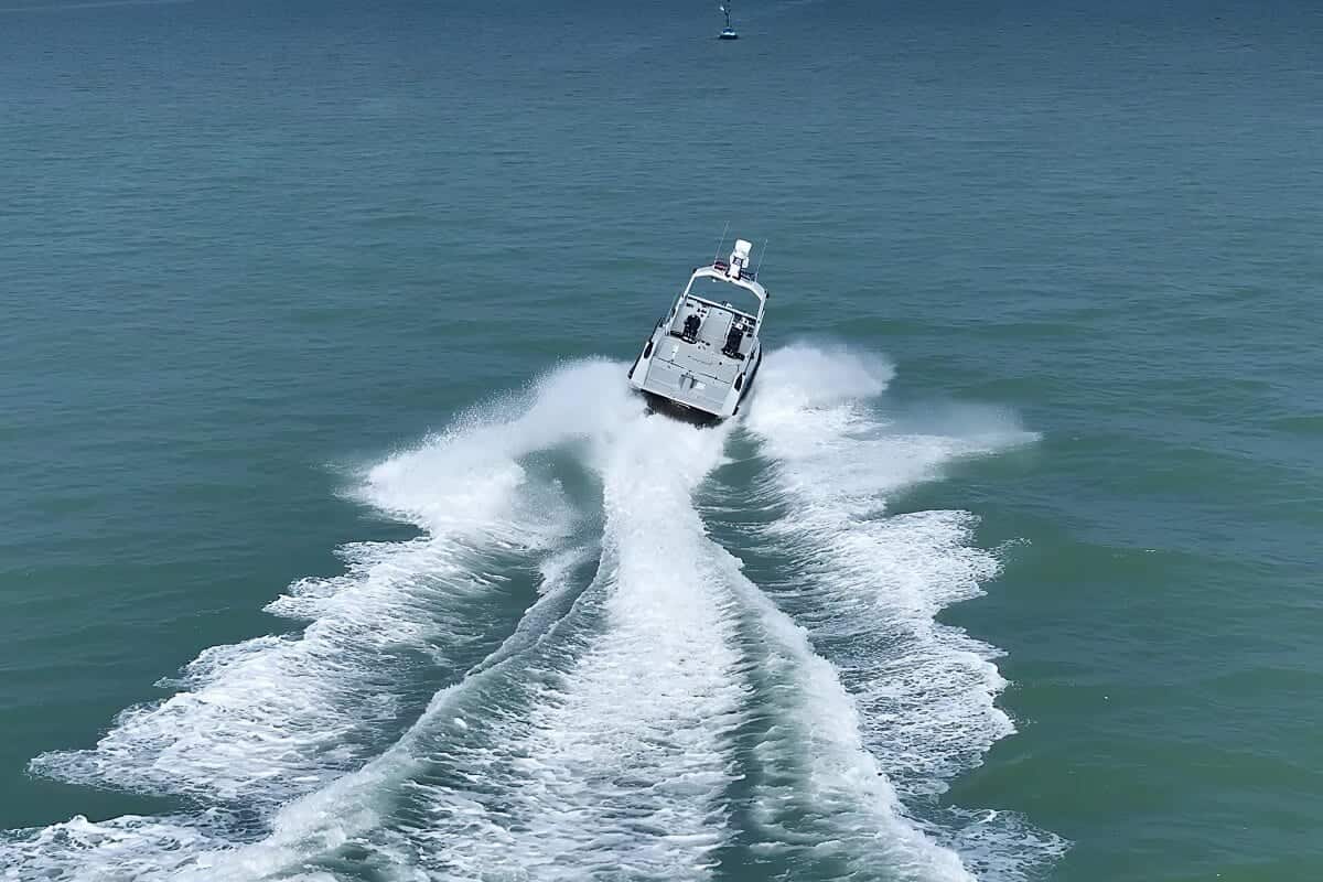 L30 USV — view 2
