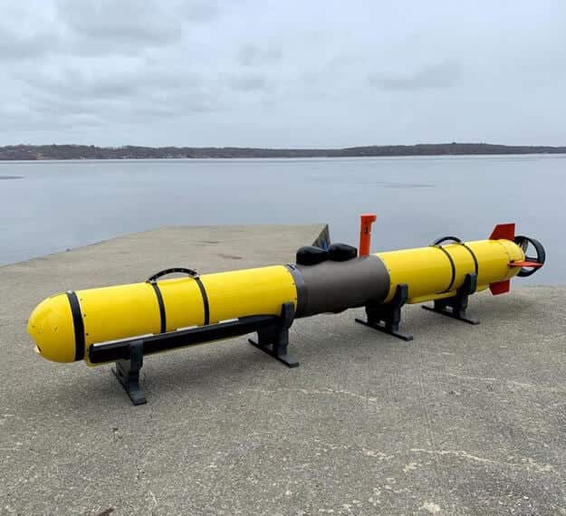 Iver4 900 AUV — view 2