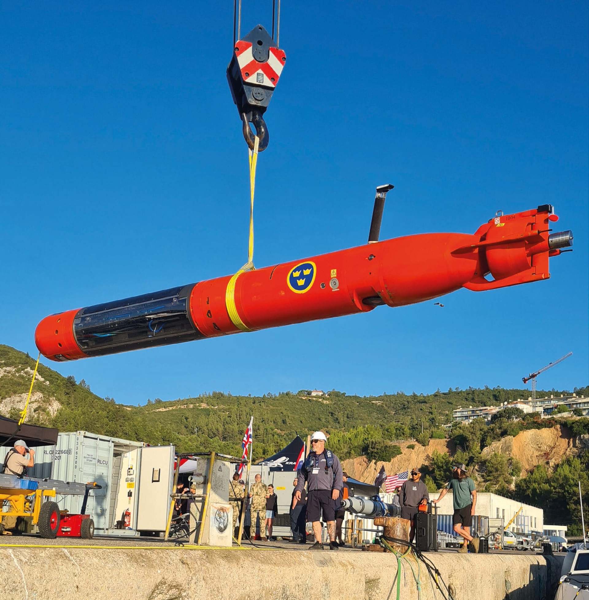 AUV62-MR — view 3