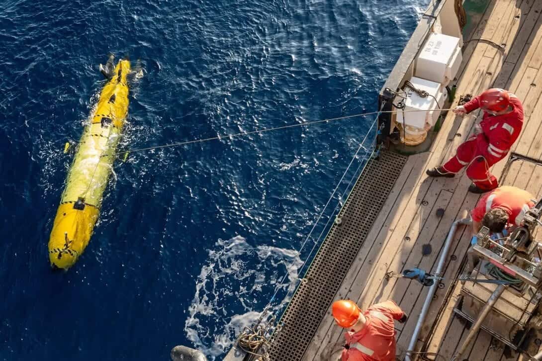 Autosub 5 — view 2