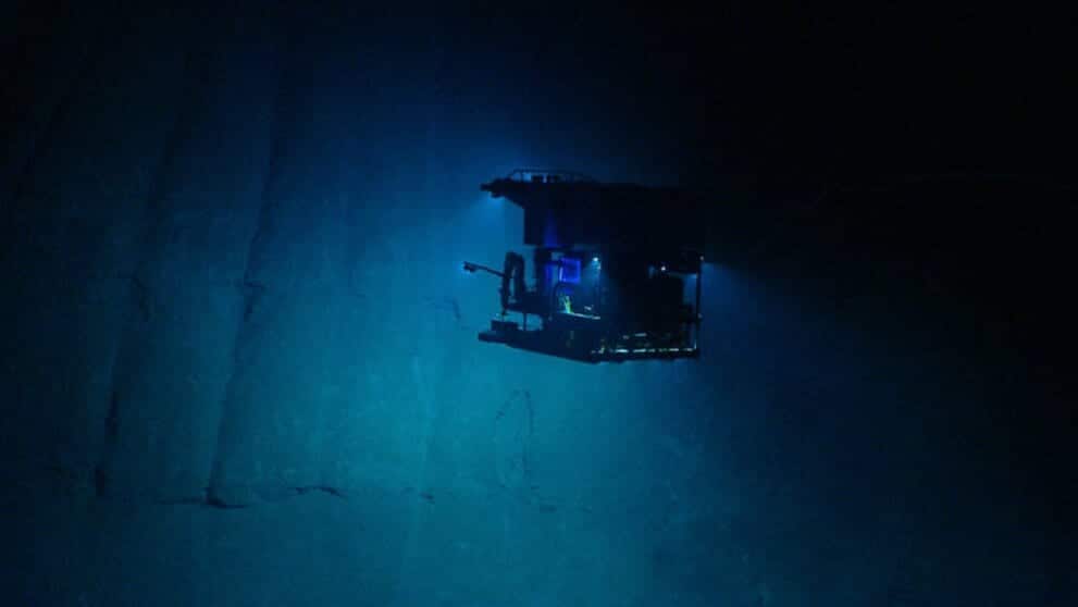 Deep Discoverer — view 2