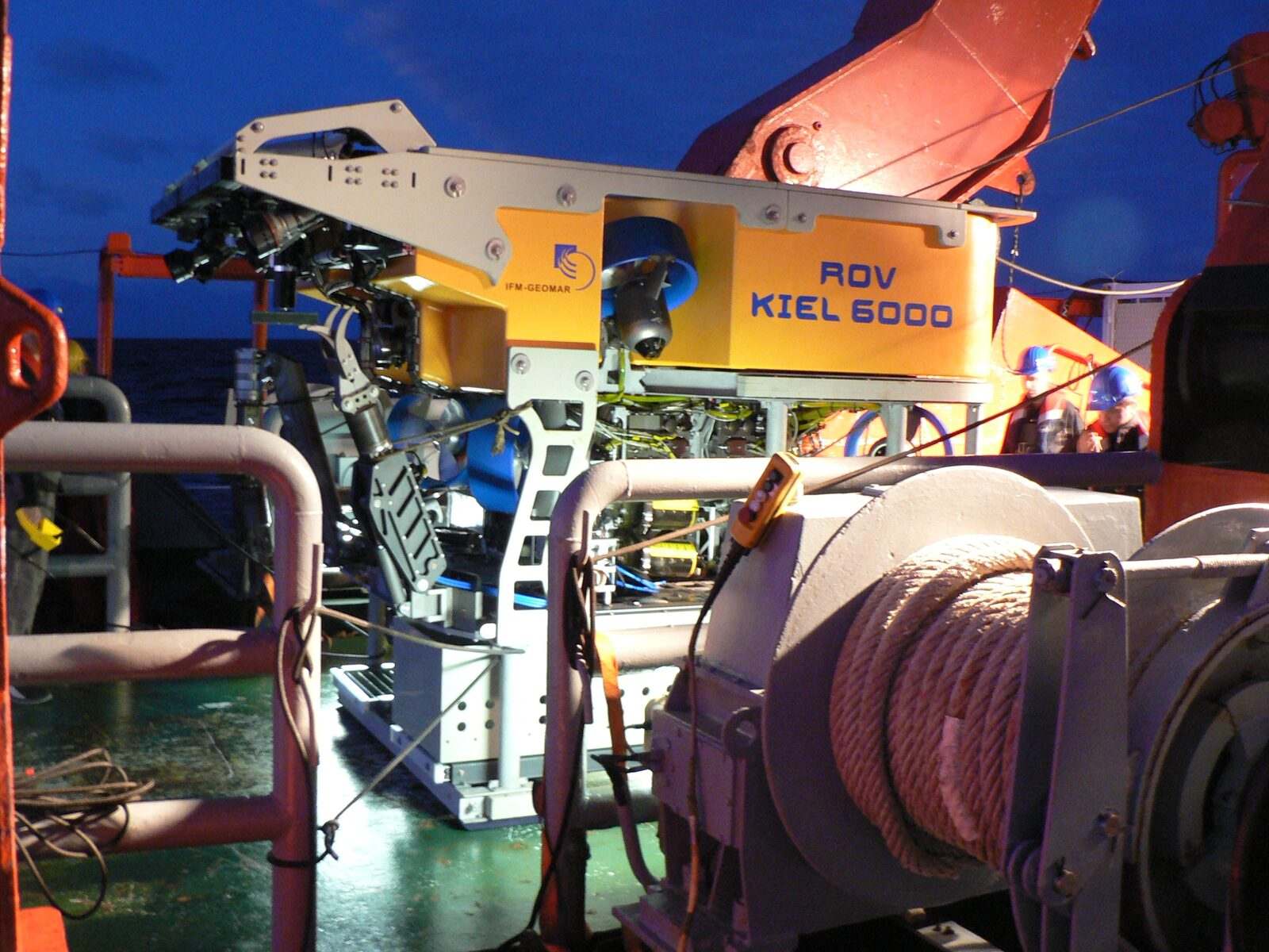 KIEL 6000 — view 1