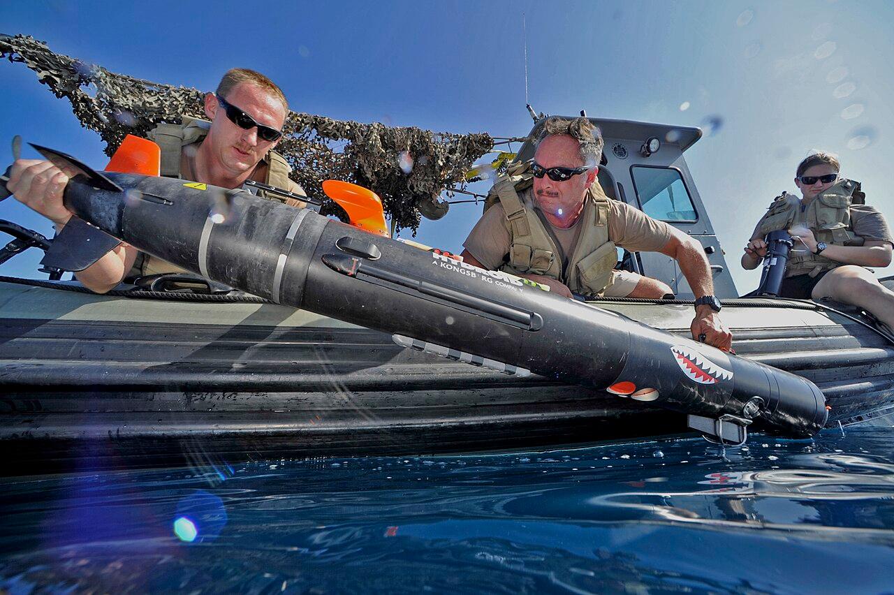 Dorado Mapping AUV